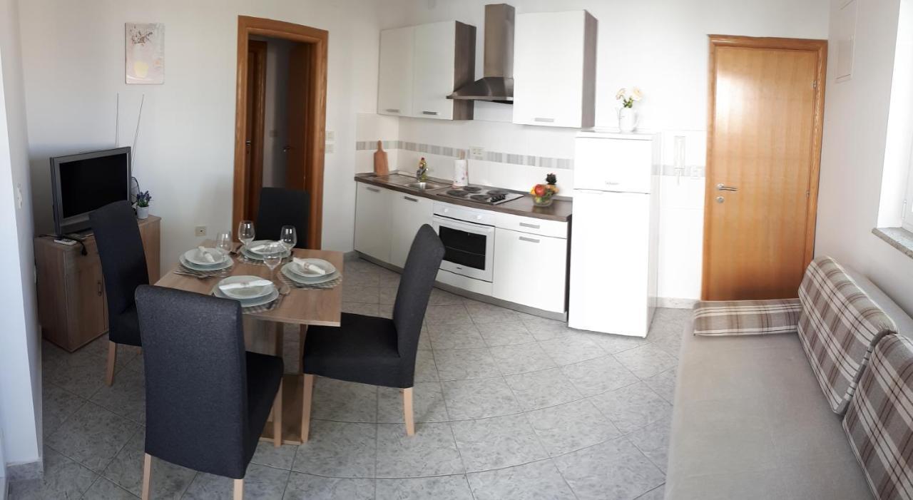 Apartment Dana Zadar Eksteriør bilde