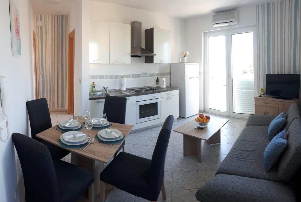 Apartment Dana Zadar Eksteriør bilde