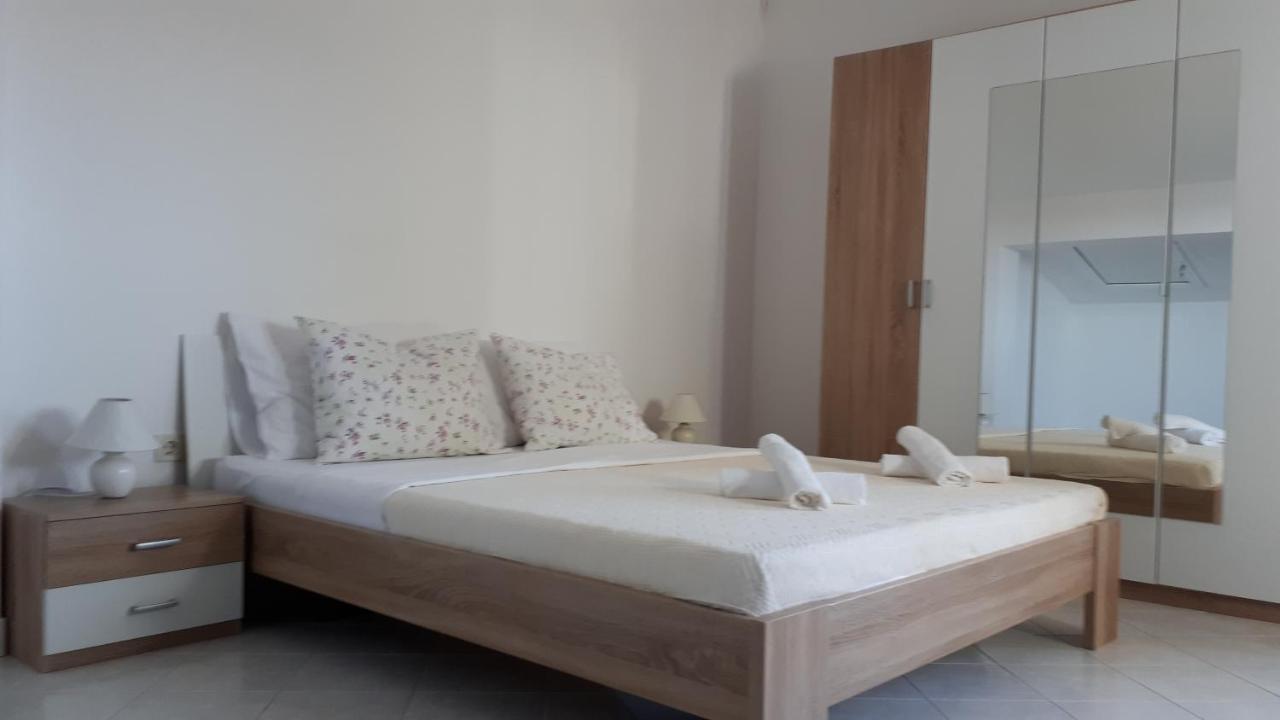 Apartment Dana Zadar Eksteriør bilde